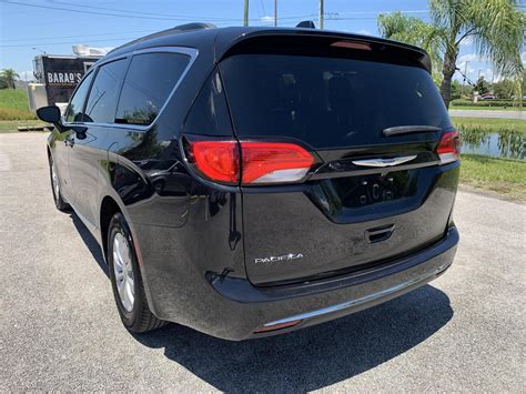 Automanual (16) Automatic (4,424) CVT (3) Manual (1) Unknown (15) Browse Chrysler Pacifica vehicles for sale on Cars. . Chrysler pacificas for sale near me